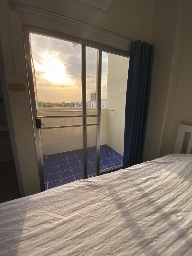 Monta Apartment Bang Saen Ngoại thất bức ảnh